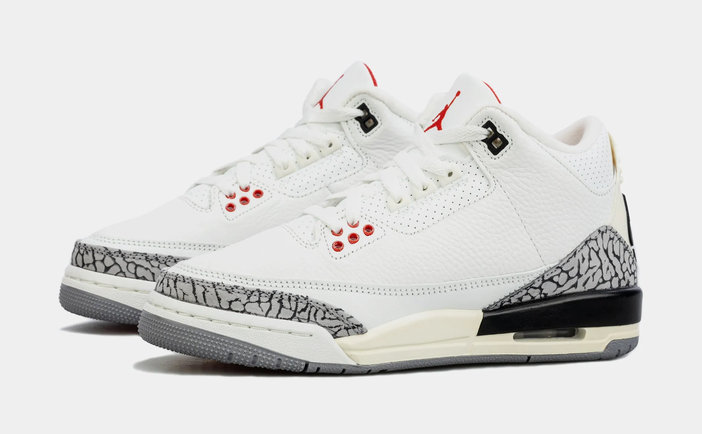 Air Jordan 3 Retro White Cement Reimagined Grade School Lifestyle Shoes (White/Grey)