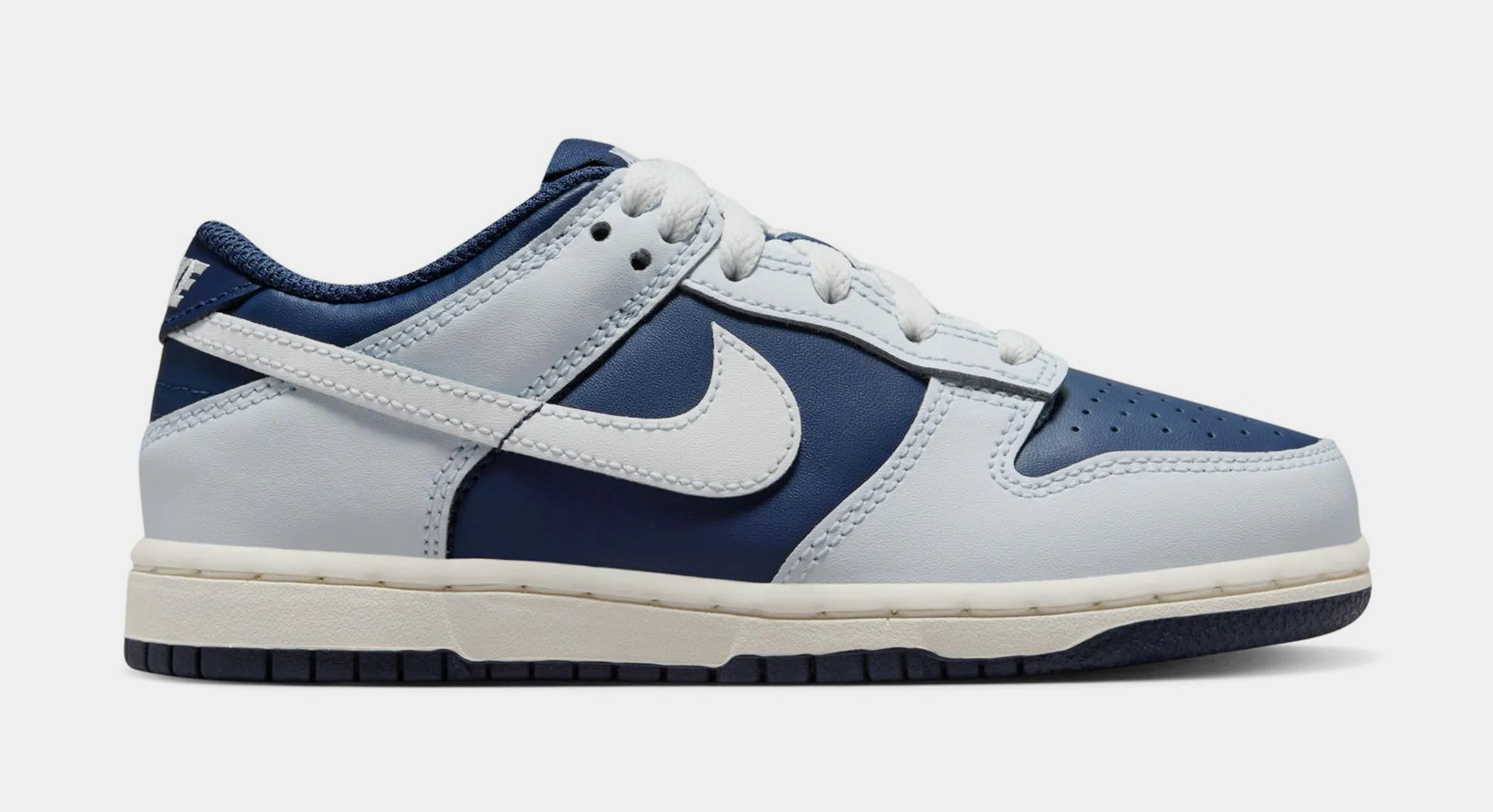 Dunk Low Football Grey Midnight Navy Preschool Lifestyle Shoes (Football Grey/Summit White/Midnight Navy)