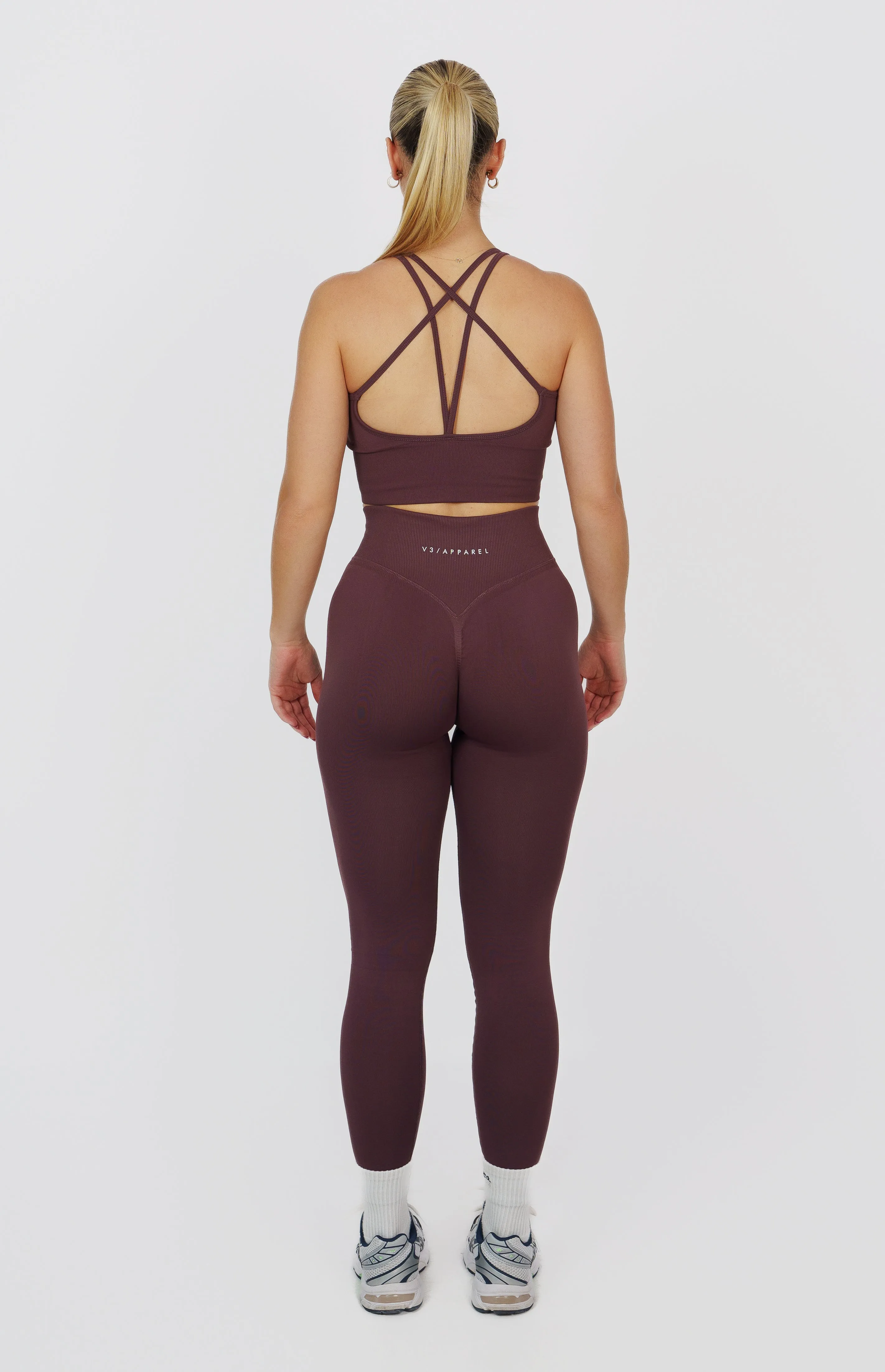 Form Seamless Strappy Sports Bra - Plum Purple