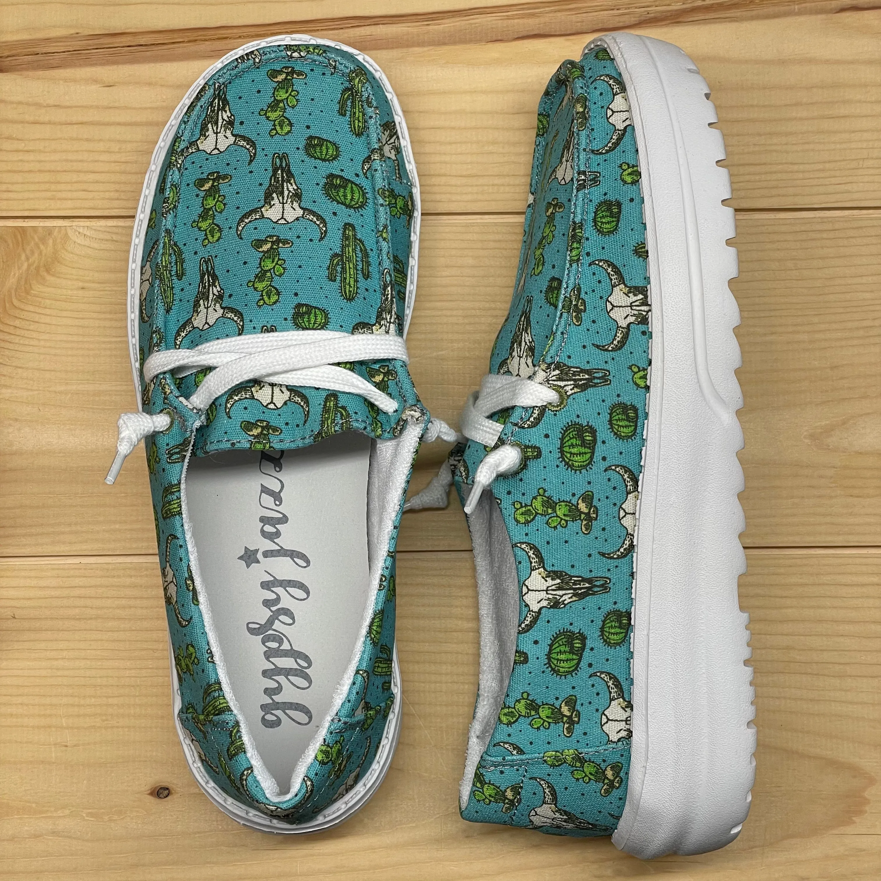 Gypsy Jazz "Elizabeth" Turquoise Slip-on Shoes