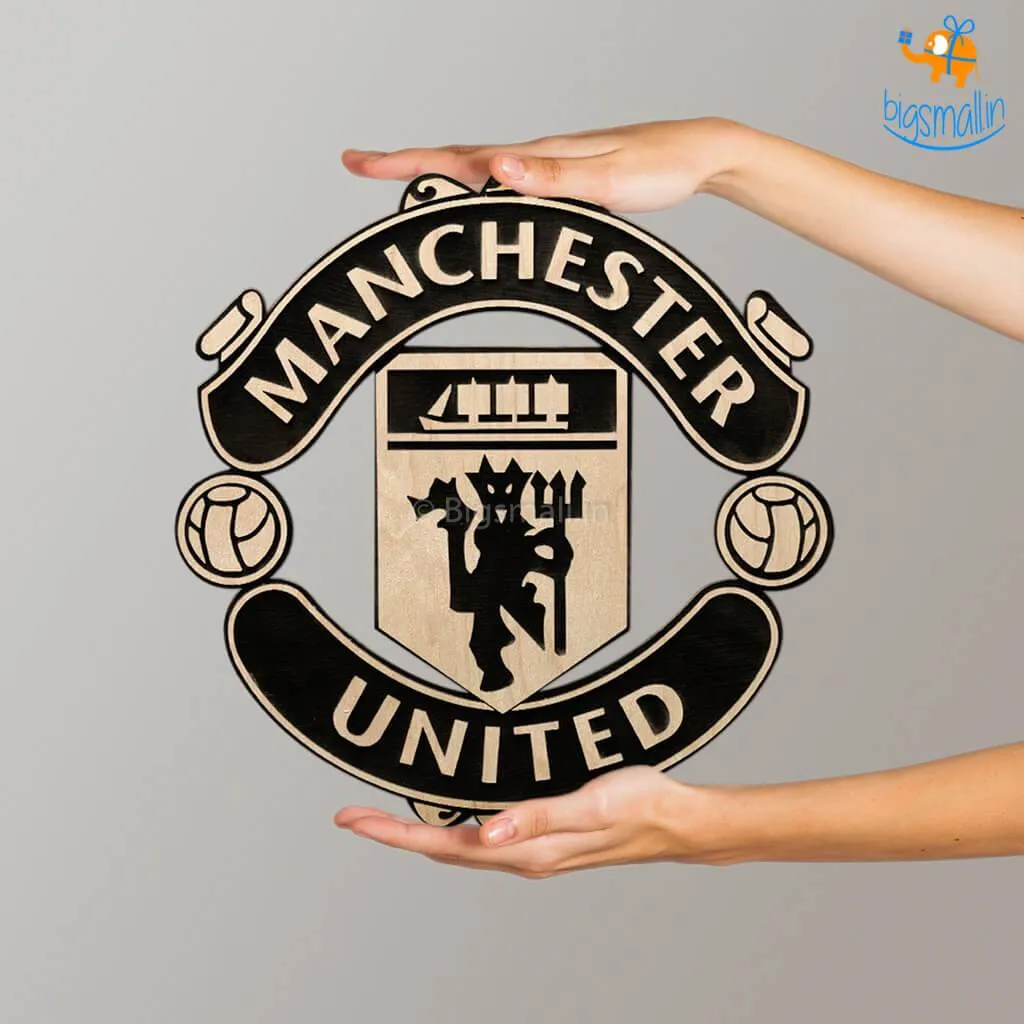 Manchester United Engraved Wooden Crest