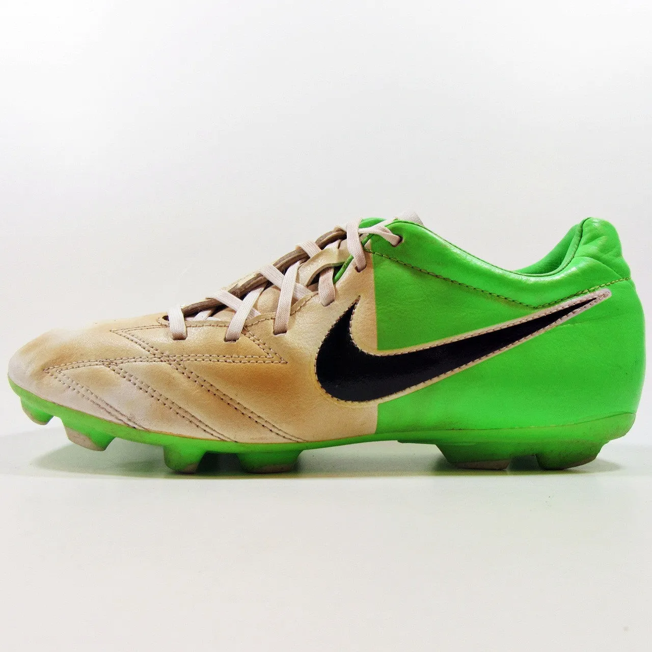 NIKE - T90