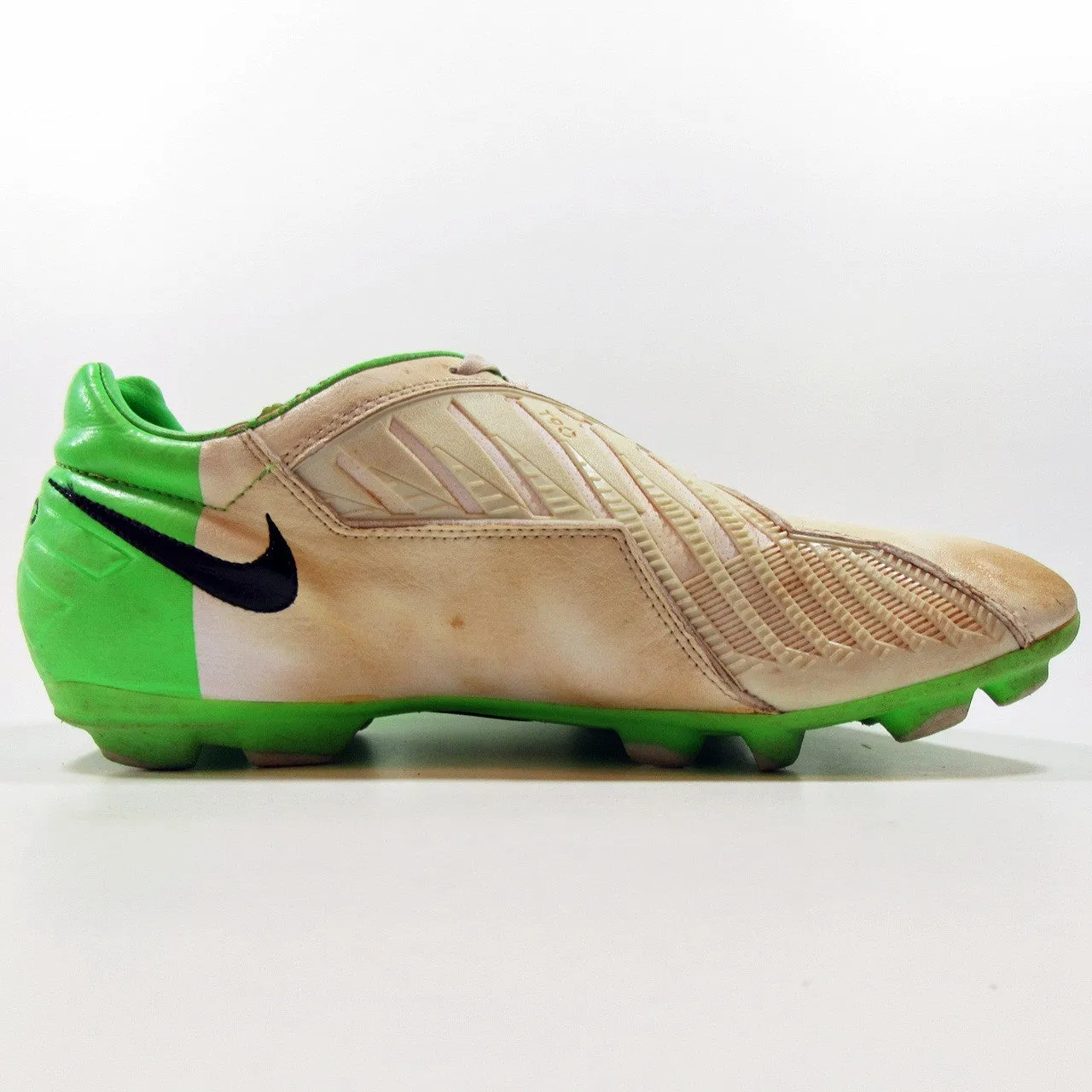 NIKE - T90