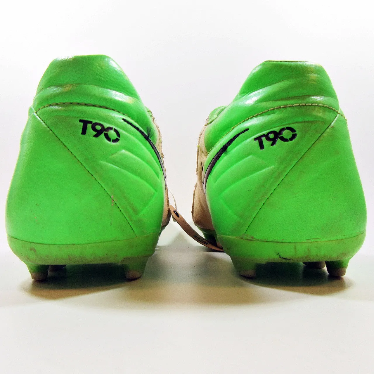 NIKE - T90