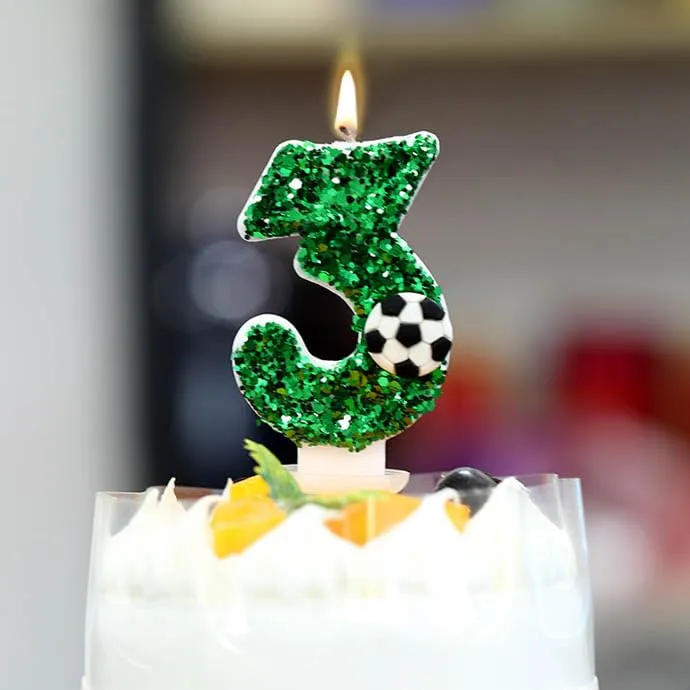 Soccer Football Birthday Candles, OUDEKE Creative Smokeless Number 5 15 25 Birthday Cake Candles for Kids Football Fans Players, Boys Cute Birthday Candles (5)