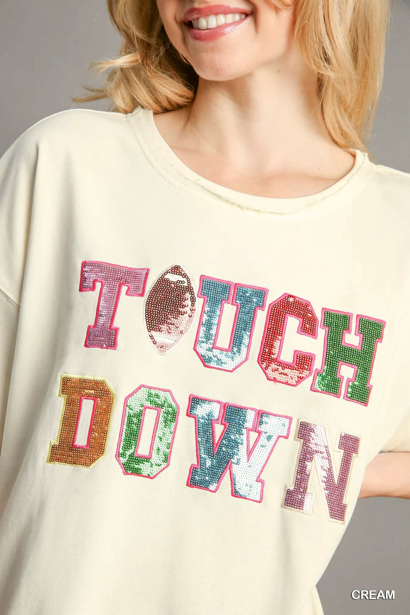 Touchdown no-lining sequins patch french terry round neck top