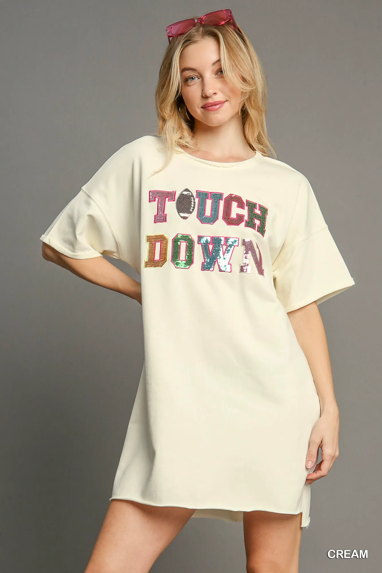 Touchdown no-lining sequins patch french terry round neck top