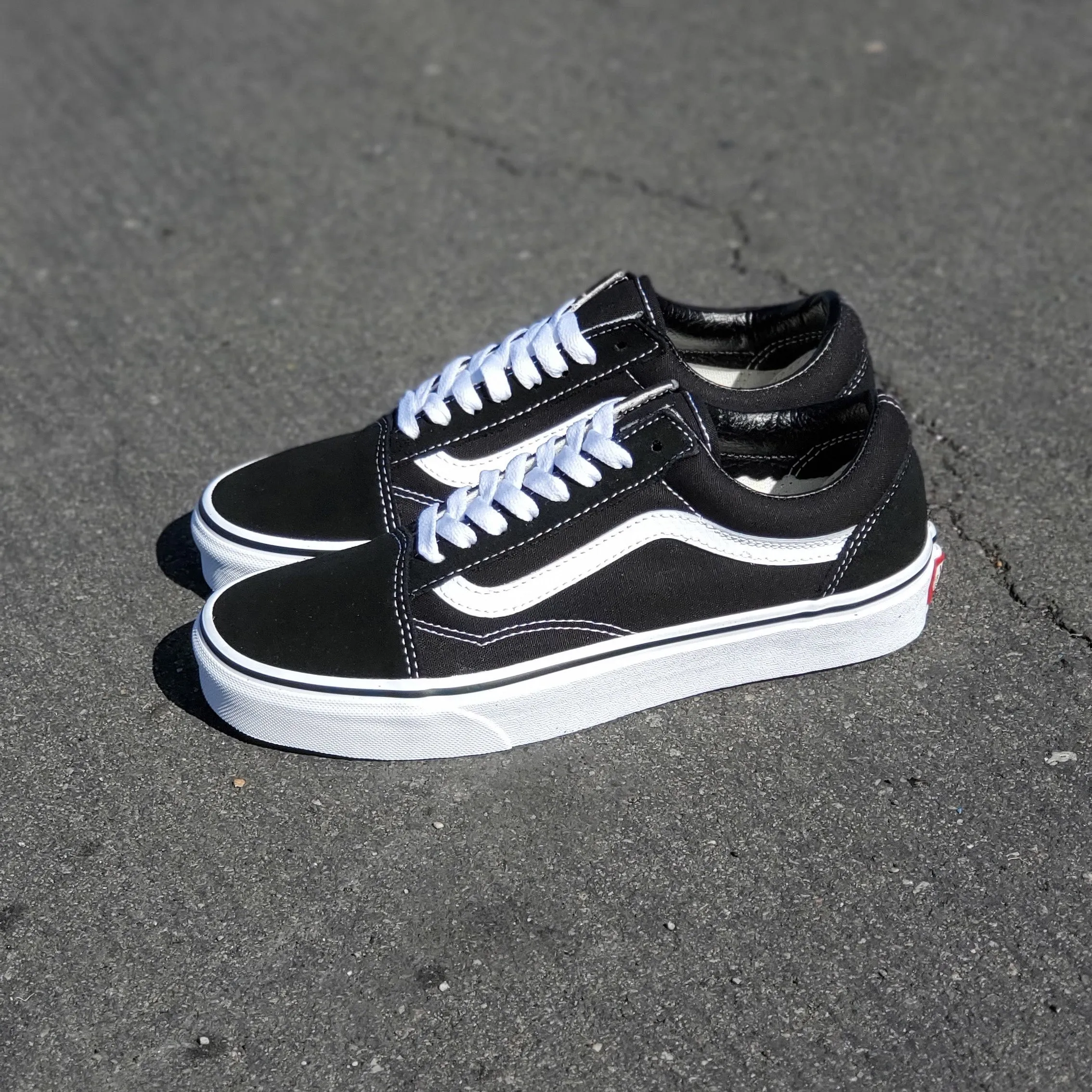 Vans Old Skool Black White